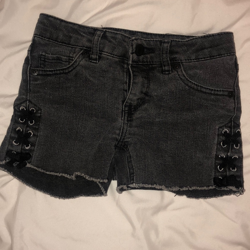 Levi Jean Shorts